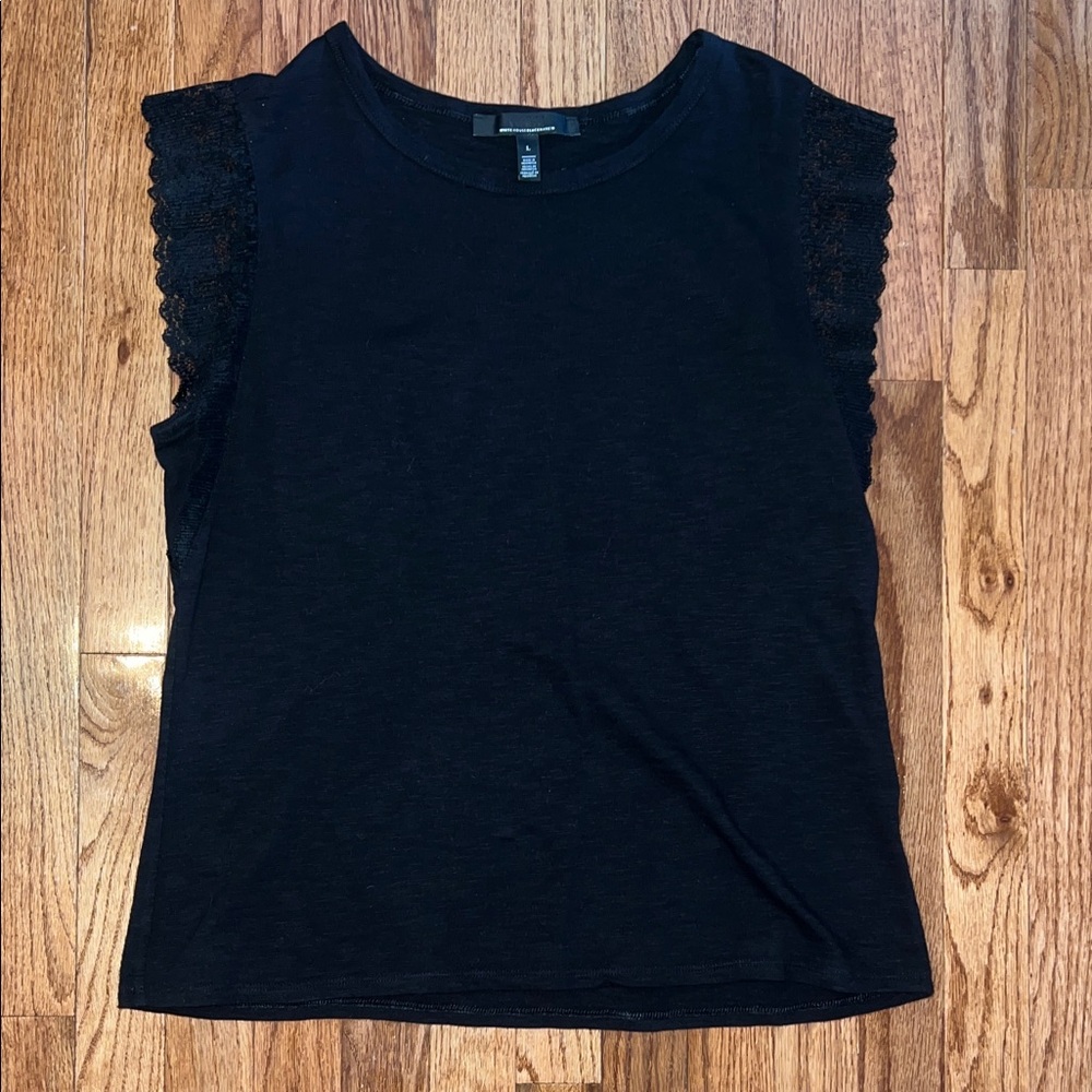White House Black Market Sleeveless Black Ruffle Lace Blouse Top Women’s Large